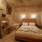 Escape Cave *