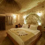 Escape Cave Hotel