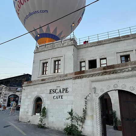 Escape Cave ホテル *