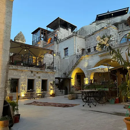 Escape Cave Hotel Göreme