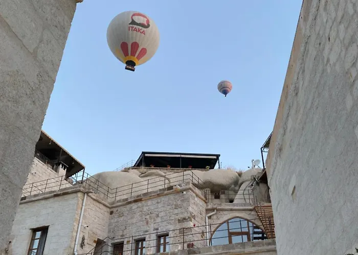 Escape Cave * Γκόρεμε