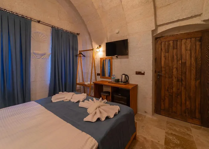 Escape Cave * Γκόρεμε